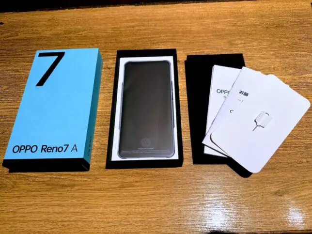 ライトユーザー向け】OPPO Reno7 Aレビュー。よく見ると粗も多いが万人