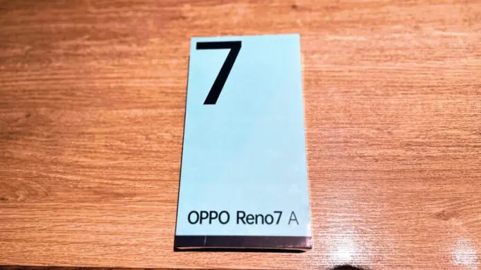 OPPO Reno 7Aの本体外箱
